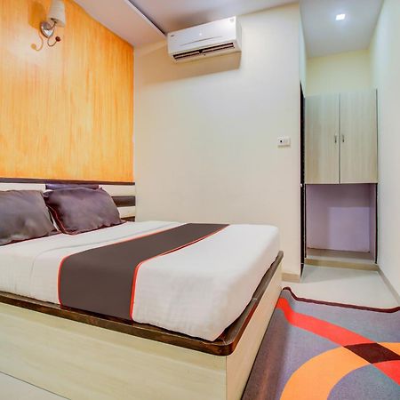 Collection O Golden Tulipz Boutique Hotel Mumbai Exterior foto