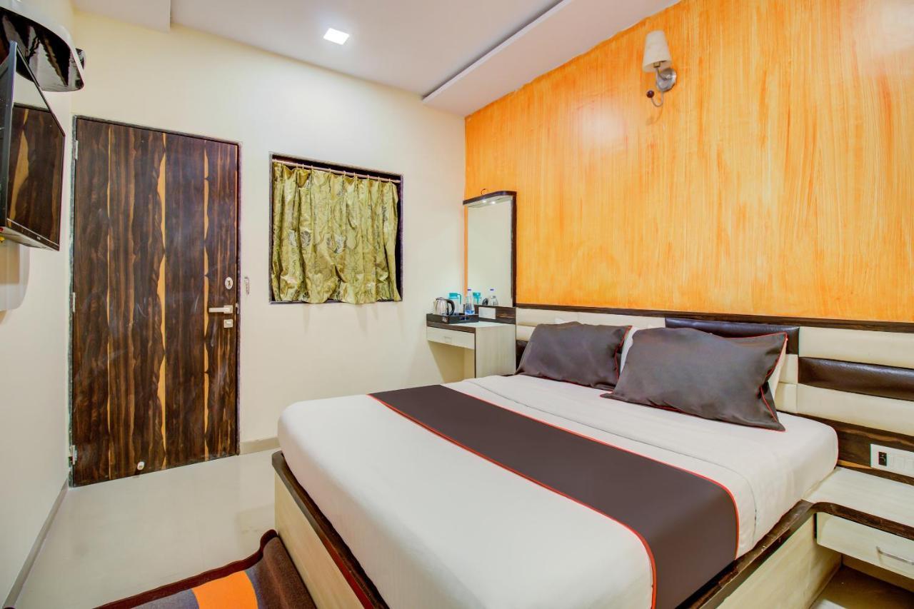 Collection O Golden Tulipz Boutique Hotel Mumbai Exterior foto