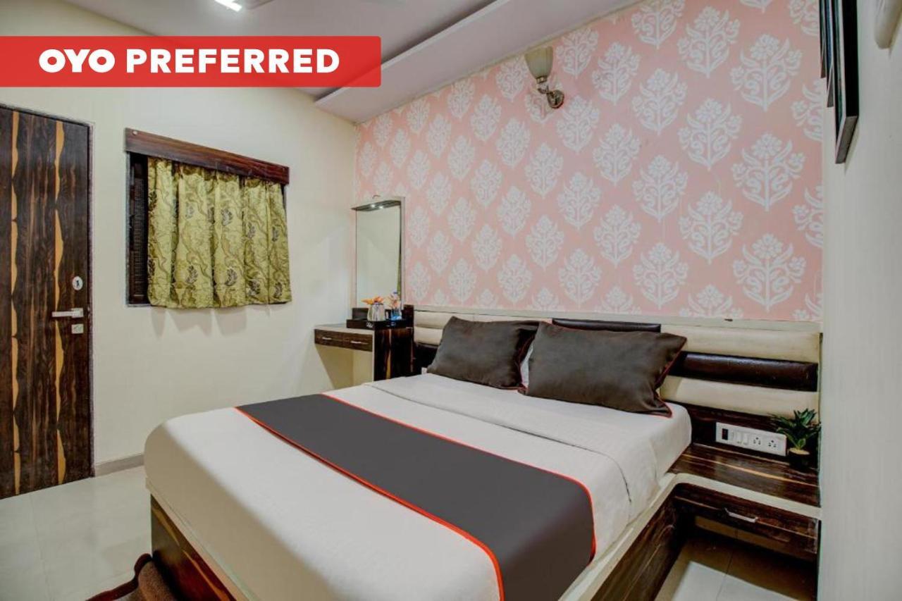 Collection O Golden Tulipz Boutique Hotel Mumbai Exterior foto