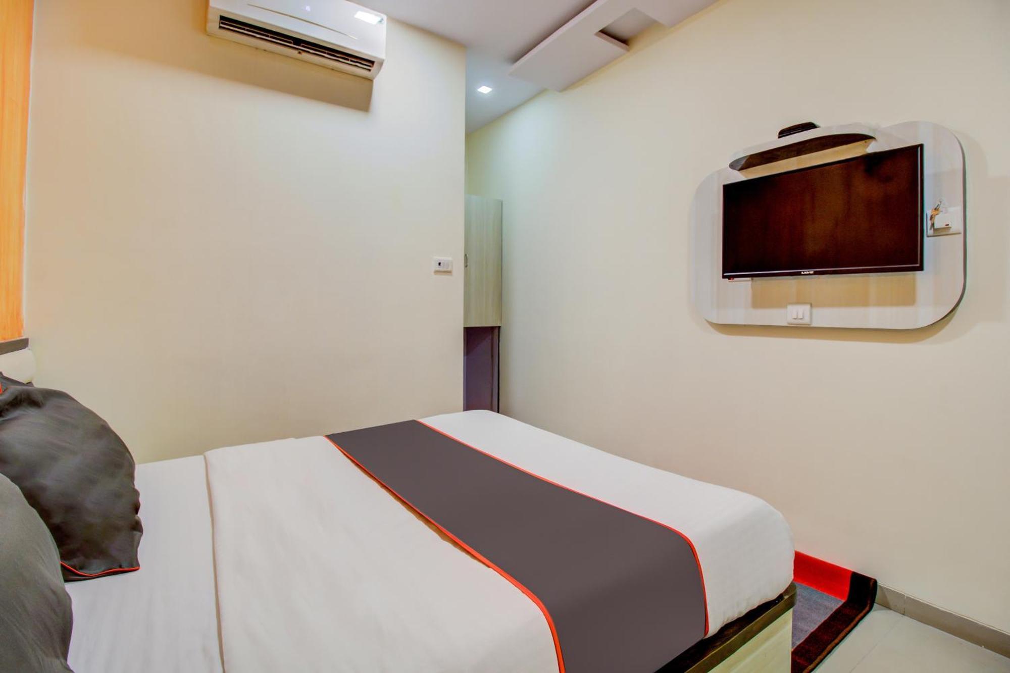Collection O Golden Tulipz Boutique Hotel Mumbai Exterior foto
