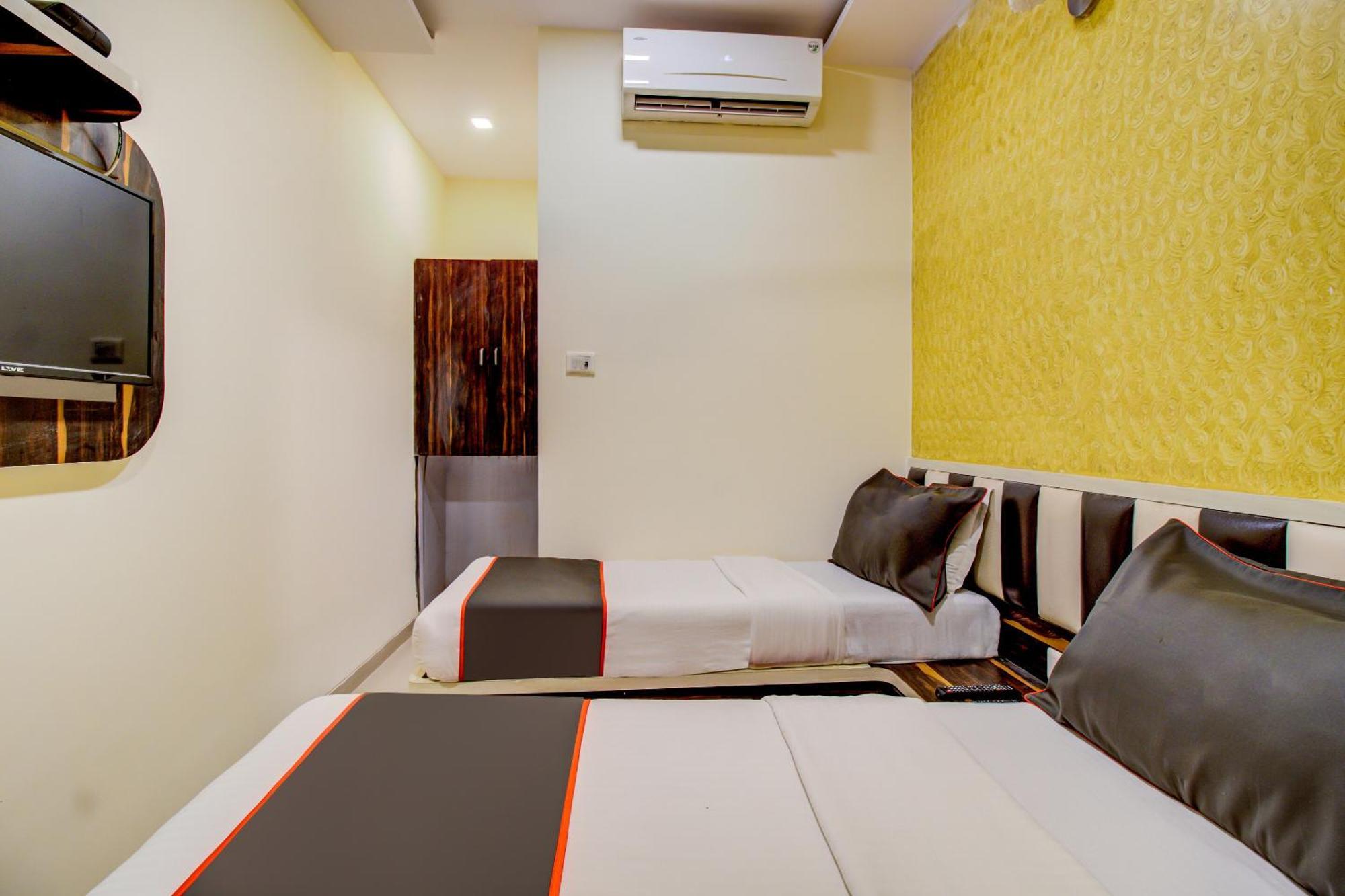 Collection O Golden Tulipz Boutique Hotel Mumbai Exterior foto